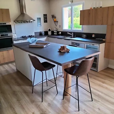 Holiday home Maison Circuit 24 Du Mans