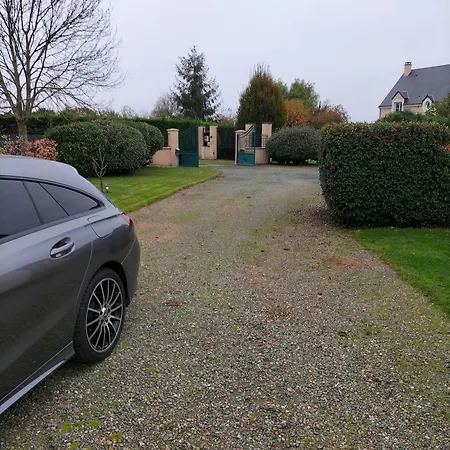 Holiday home Maison Circuit 24 Du Mans Teloche